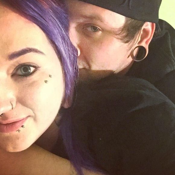 Meet your Posher, Brittni - Picture 1 of 1